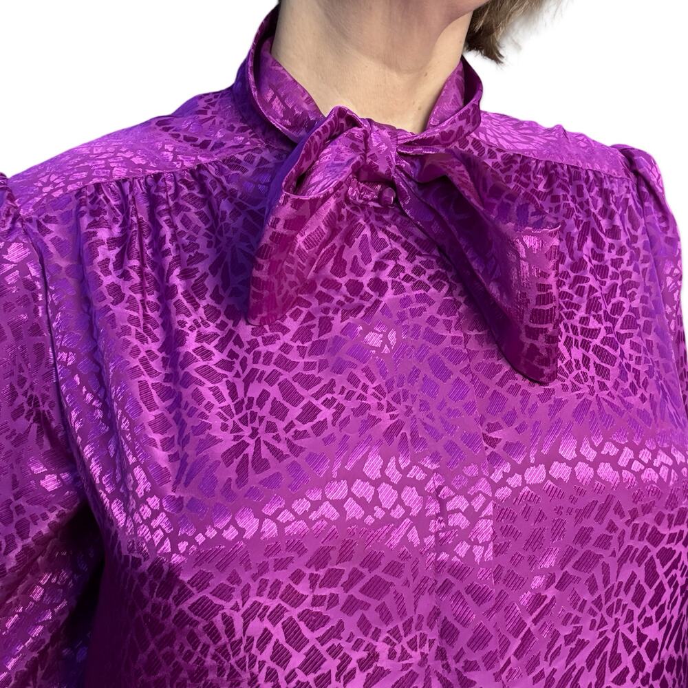 Vintage Purple Jacquard Bow Blouse Abstract Print High Neck Long Sleeve Size 14